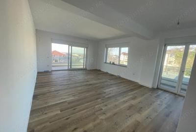 Apartament cu 3 camere decomandat în Siloz - 5