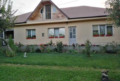 Casă cu 2 camere cu Teren 500 Mp în Limanu - 2