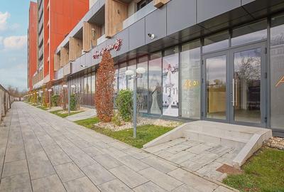 Spațiu comercial, de 46 mp, în Tractorul - 3