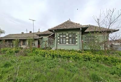 Casă cu 5 camere în Obârșia de Câmp - 11