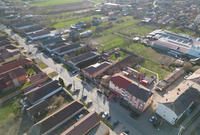 Teren Construcții intravilan de 890 mp, în Vladimirescu - 3