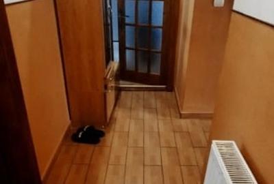 Inchiriez apartament Zarnesti Blocuri - 10