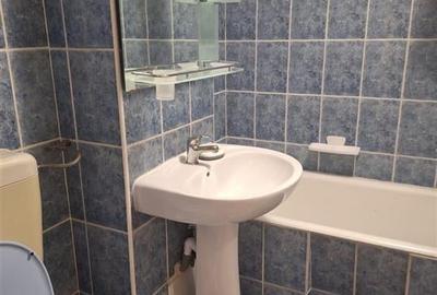 Apartament 3 camere, mobilat, utilat (zona Tractorul) - 6