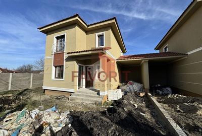 Casa Individuala in Mosnita. La asfalt. Cu Carport - 2