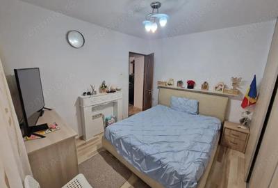 Apartament cu 2 camere decomandat în Hotvon
