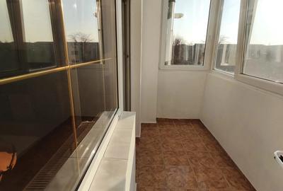 Proprietar - inchiriez ap. 2 camere, zona Girocului - 3