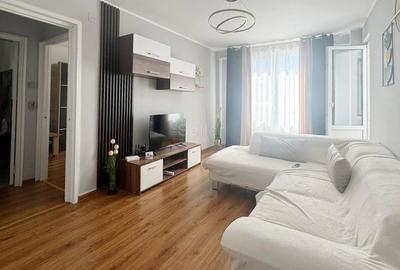 Apartament cu 3 camere semidecomandat, mobilat în Astra