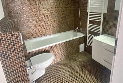Apartament cu 4 camere decomandat în Calea Moldovei - 1
