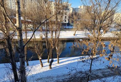 Garsonieră decomandată în Colentina