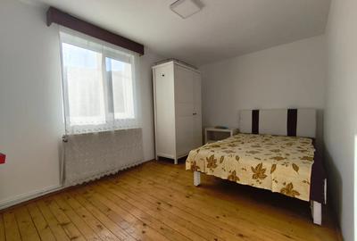 Casă cu 5 camere cu Teren 1560 Mp în Crasna - 1