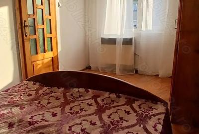 Vand apartament pe Tarinei .Caransebes - 4