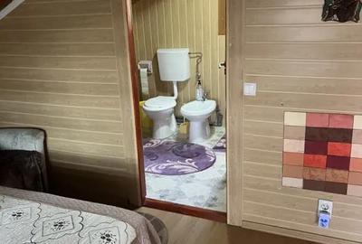 Casă cu 4 camere cu Teren 692 Mp în Vlădesti - 3