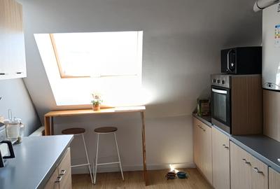 Apartament cu 3 camere semidecomandat, mobilat în Florești - 7
