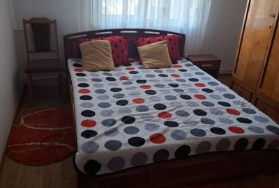 Apartament cu 2 camere decomandat în Lacu - 6