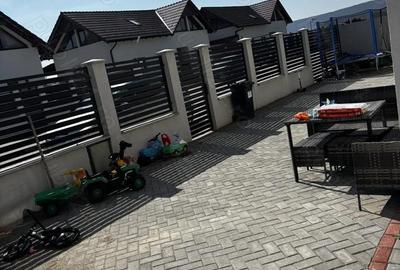 Casă cu 2 camere cu Canalizare în Central - 2