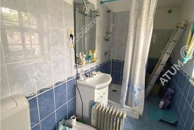 Casa cu 4 camere si anexe in comuna Mohu din Selimbar - 10