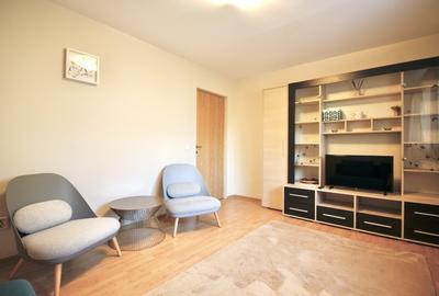 Garsonieră decomandată, mobilată în Tei - 4