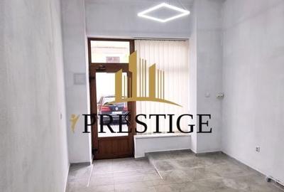 Spațiu comercial, de 20 mp, în Central - 3