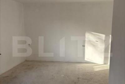 Casa cu 6 camere, 160 mp, ?i teren generos de 900 mp, zona - 7