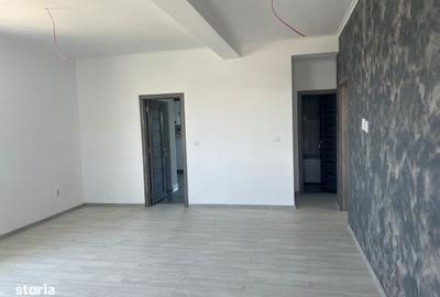 Casă cu 4 camere cu Teren 430 Mp în Cug - 3