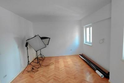 Apartament cu 2 camere decomandat în Central - 2