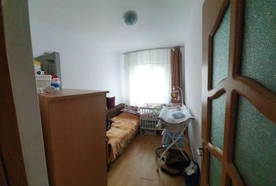 Apartament de vanzare cu 3 camere Tatarasi 52.500 Euro - 2
