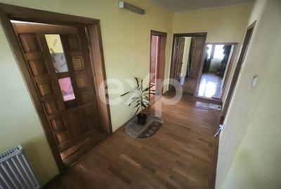 Casă individuală cu 5 camere cu Canalizare în Găvana 3 - 9