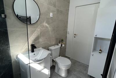 Apartament cu 3 camere decomandat în Central - 3