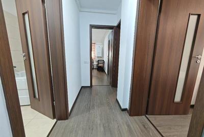 Apartament cu 2 camere decomandat, mobilat în Tractorul - 6