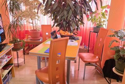 Apartament cu 3 camere decomandat în 22 Decembrie - 5