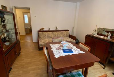 Apartament cu 2 camere decomandat în Central - 2