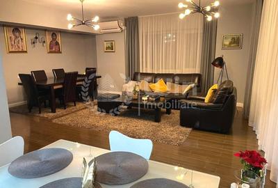 Apartament cu 4 camere semidecomandat, mobilat în Plopilor