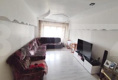 Apartament de 4 camere, 85mp +boxa+loc parcare, zona Stadion Municipal