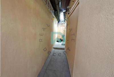 Casă individuală cu 1 camere cu Centrală Termică în Schei - 1