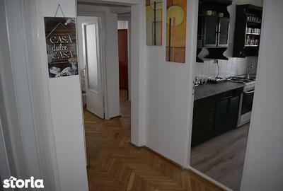 Apartament cu 3 camere în Nufărul - 7