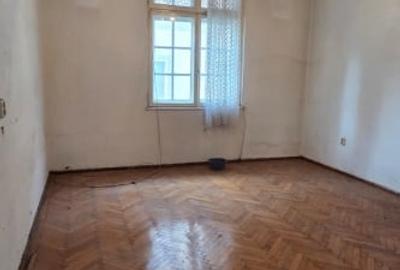 Apartament 2 camere decomandat parc Cismigiu - 2