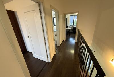 Duplex cu 4 camere cu Canalizare în Central - 16