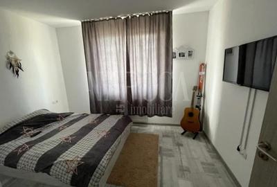 Apartament 2 camere de vanzare in Floresti - 2
