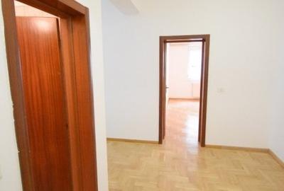 CARAMFIL BOUTIQUE/ SPATIU DE BIROU 150 MP / PARCARE - 8