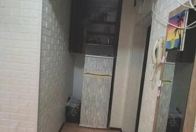 Apartament cu doua camere decomandat - 2