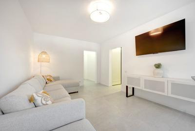 Apartament cu 3 camere, luminos si complet renovat - 9