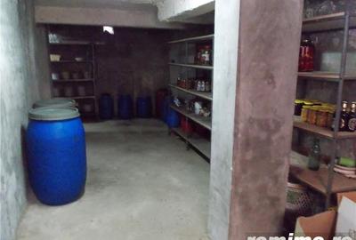 Spațiu comercial, de 765 mp, în Ultracentral - 7