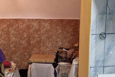 Doua corpuri de casa in curte comuna bd Marasesti Doua corpuri de casa in curte comuna bd Marasesti - 4