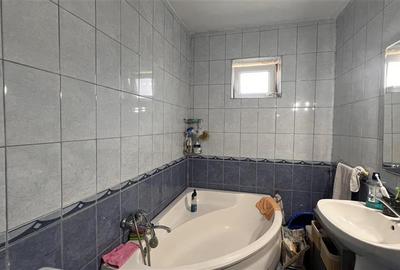 Apartament cu 2 camere semidecomandat, mobilat în Zorilor - 10
