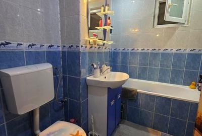 Apartament cu 3 camere decomandat în Central - 1