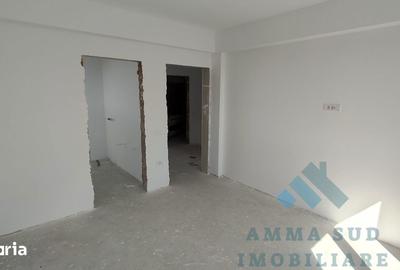 Casă cu 5 camere cu Teren 492 Mp în Glina - 15