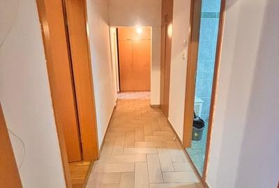 Apartament cu 2 camere decomandat în Drumul Taberei - 3