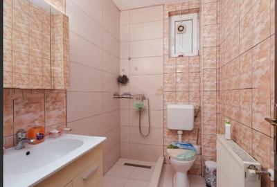 Rahova, Casa-Vila ,2005,, parter/2,Amenajata,6 bai,locuri parcare,centrala - 2