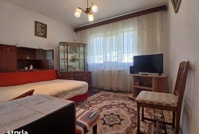 Apartament cu 3 camere decomandat în Micro 11 - 4