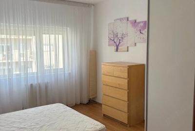 Apartament cu 3 camere decomandat în Militari - 2